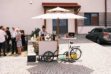 Svatba rodinné přítelkyně